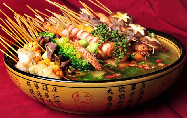 投資串串香加盟，小本投資創(chuàng)業(yè)好項(xiàng)目