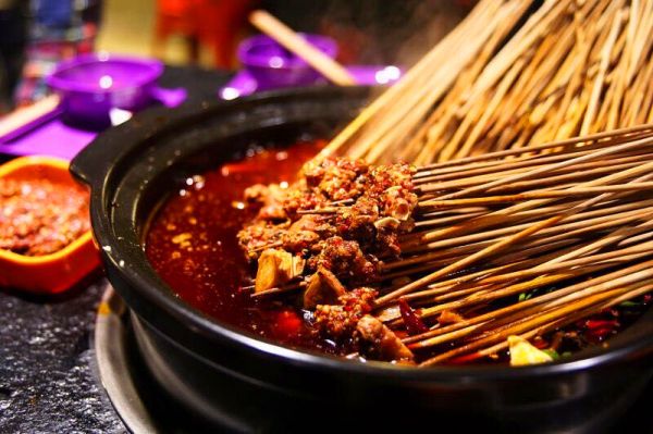 揭開成都串串香加盟經(jīng)營不正規(guī)的“三宗罪”